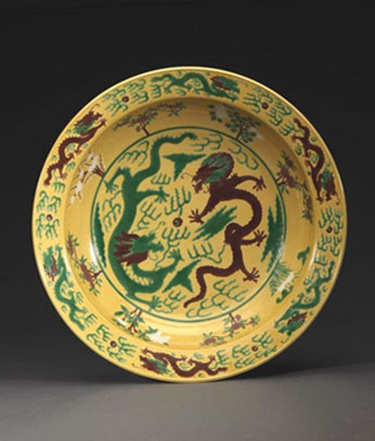 <b>明代 官窯瓷器</b>