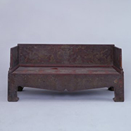 填漆戧金龍紋羅漢床