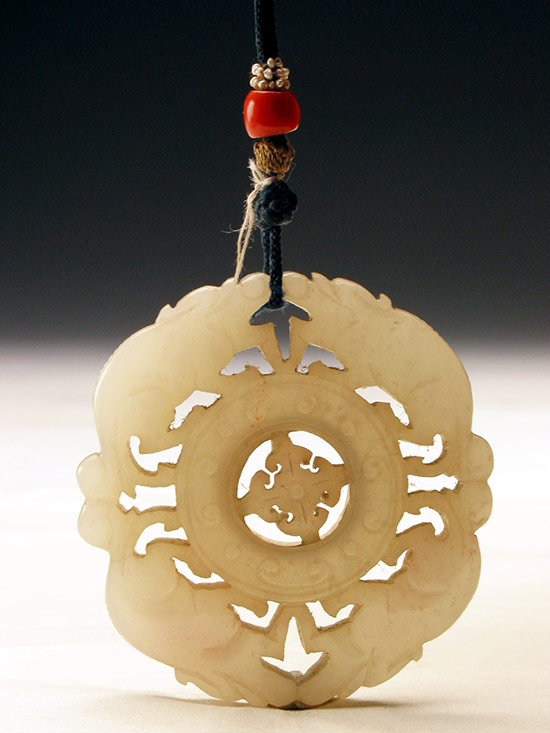 清 青玉透雕轉心佩