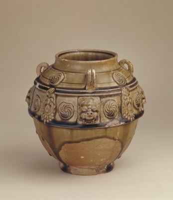 青釉模印塑貼四系罐