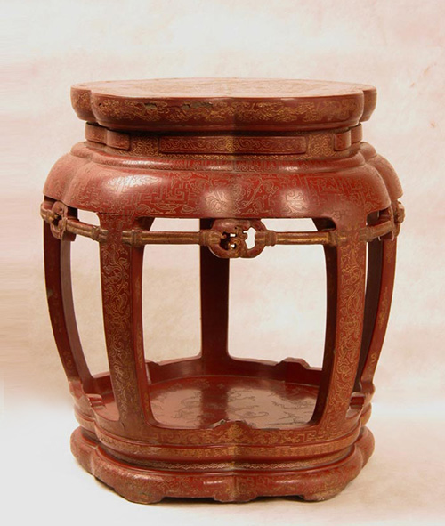 清 紫漆描金繡墩