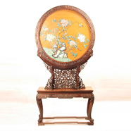 清 紅木雕花邊座嵌玻璃花鳥圓插屏