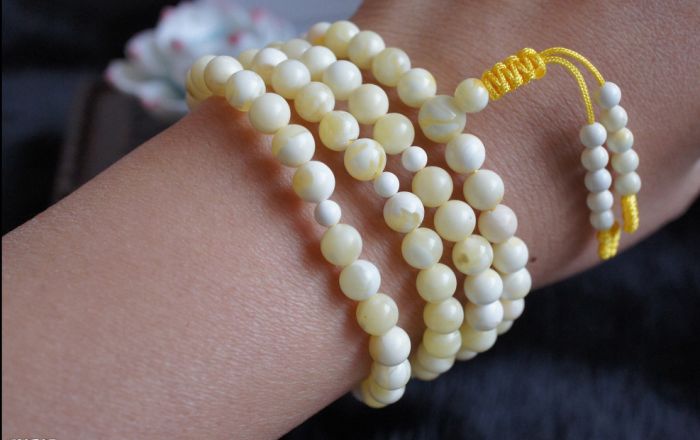 分清琥珀產(chǎn)地 讓收藏更有價(jià)值