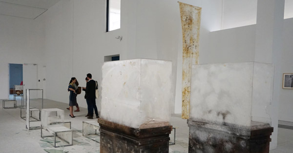 三又三分之一:尚揚×梁紹基×徐冰”展