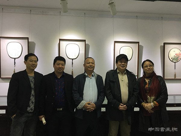 紈扇清風(fēng)—最具收藏潛力藝術(shù)家宮扇作品展(第一期）在丹鳳朝陽(yáng)美術(shù)館開(kāi)幕