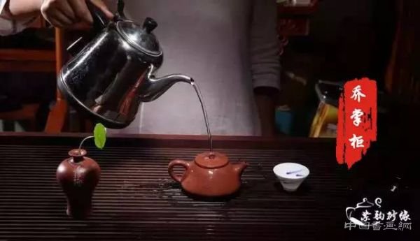 為什么泡茶必須要用紫砂壺?