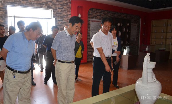 2016年度國家藝術(shù)基金人才培養(yǎng)資助項(xiàng)目 “邢窯白瓷工藝傳承與創(chuàng)作培訓(xùn)班”開