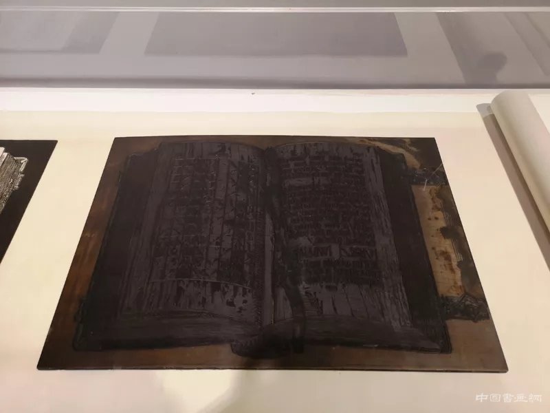 徐冰：用“蜻蜓之眼”展開“世界圖像”