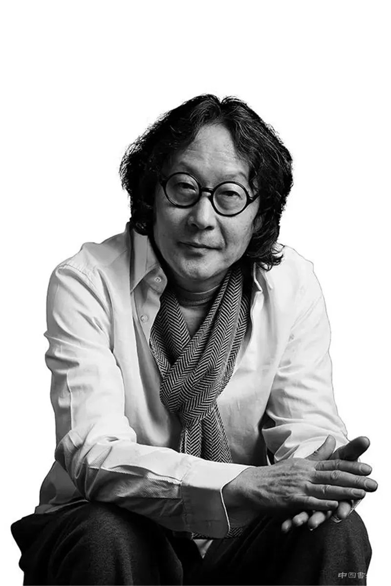 徐冰：用“蜻蜓之眼”展開“世界圖像”