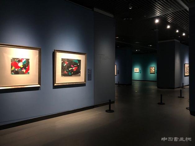 “中國美術館典藏活化系列展——鄉情·吳冠中百年誕辰紀念展”