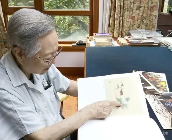 書畫界泰斗陳佩秋先生逝世