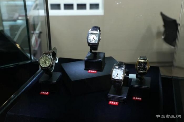 七月拍賣預展揭幕